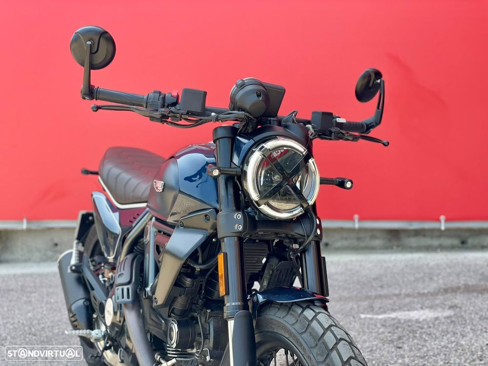 Ducati Scrambler NIGHTSHIFT - 2
