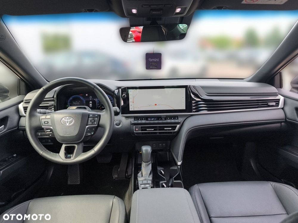 Toyota Camry - 15