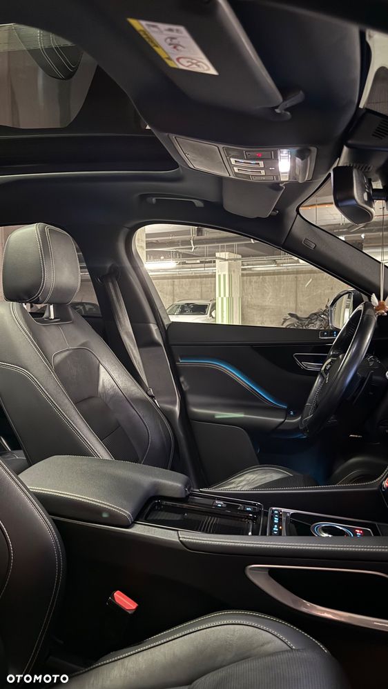 Jaguar F-Pace 20d AWD R-Sport Ingenium Edition - 5