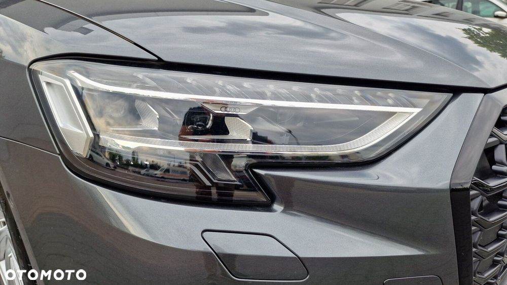Audi A8 - 38