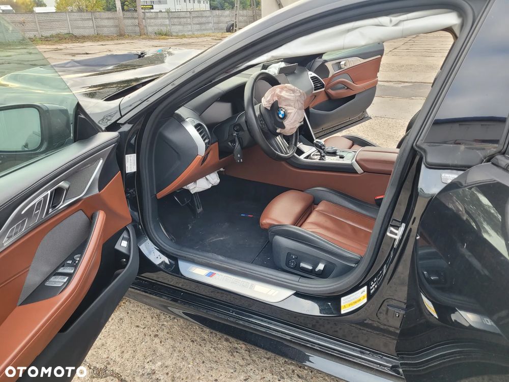 BMW Seria 8 M850i xDrive - 8