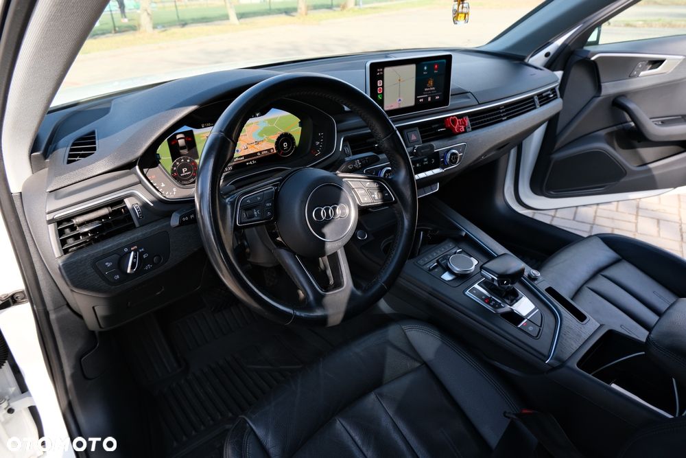 Audi A4 Limousine - 14