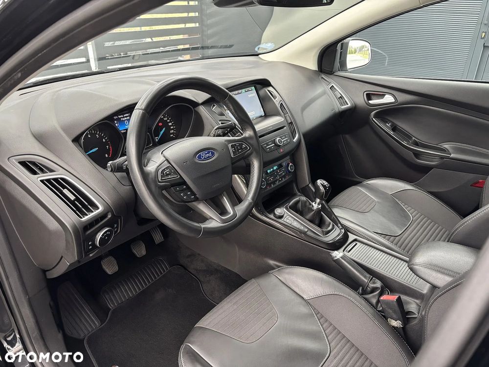 Ford Focus - 5
