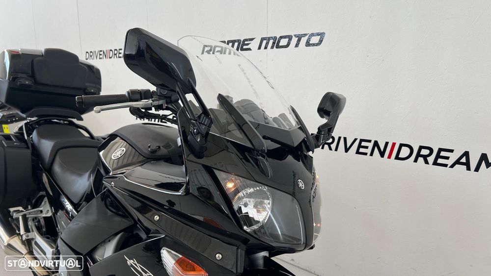 Yamaha FJR 1300 - 9