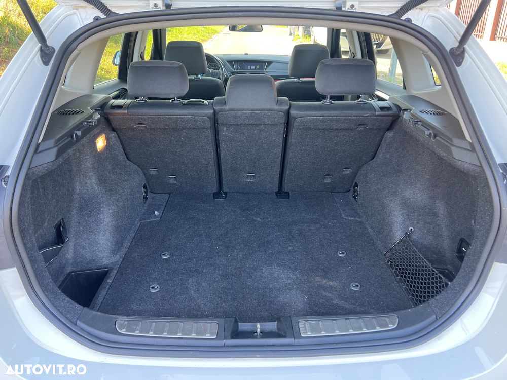BMW X1 xDrive18d - 14
