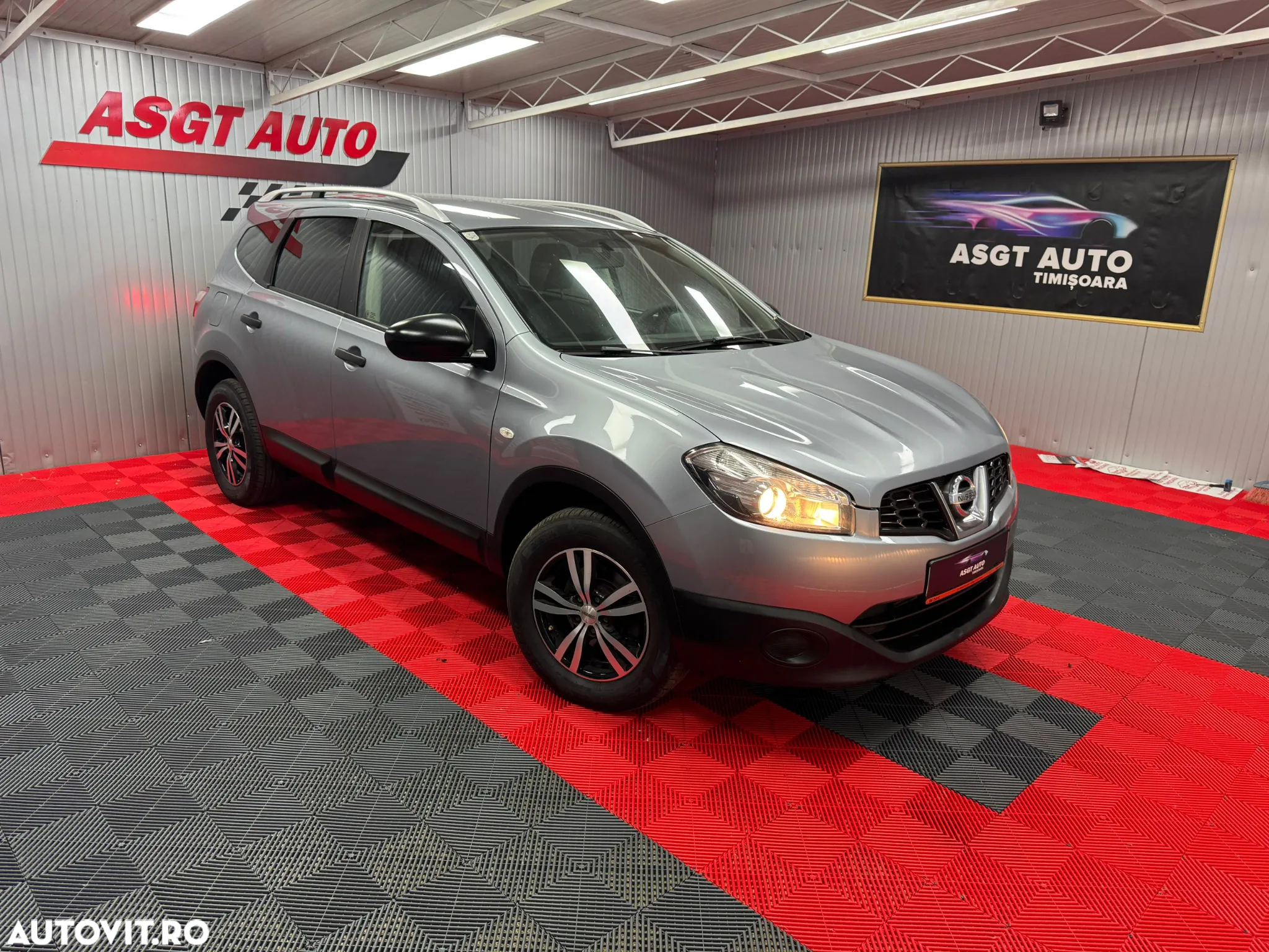 Nissan Qashqai+2 - 3