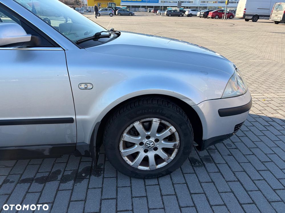Volkswagen Passat 1.9 TDI Comfortline - 7