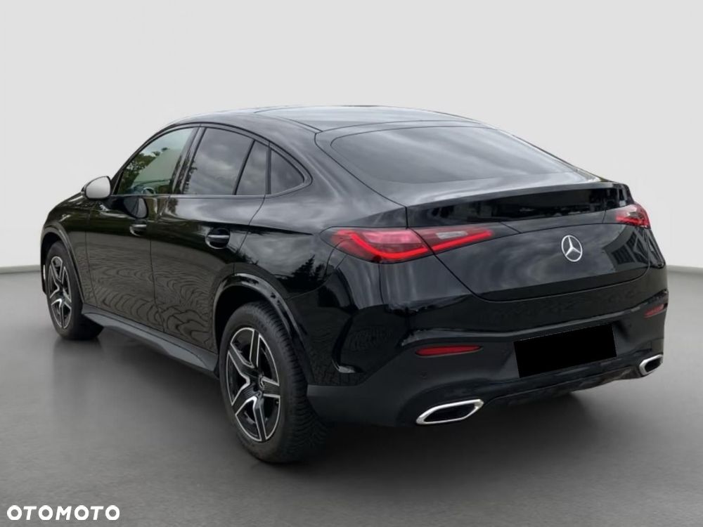 Mercedes-Benz GLC - 9