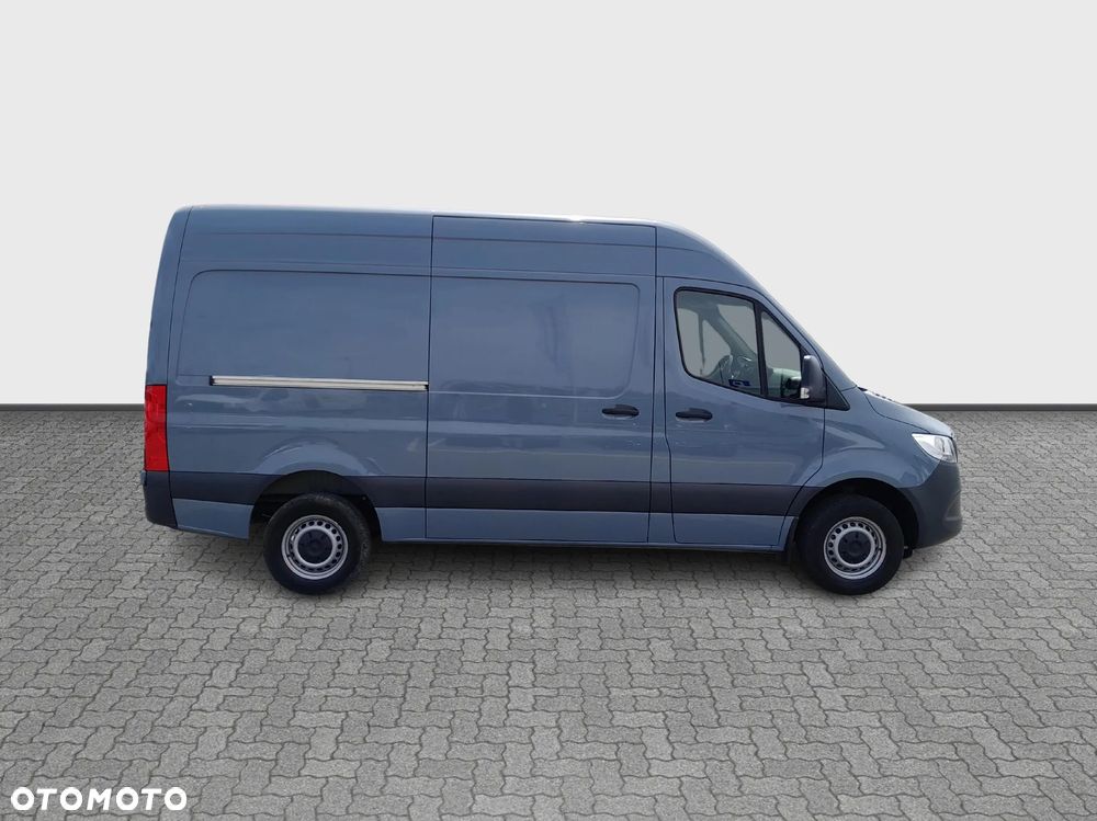 Mercedes-Benz Sprinter - 6