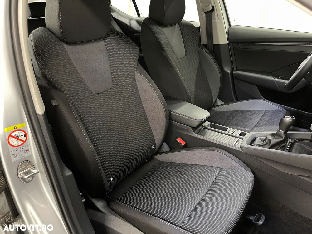 Skoda Octavia 2.0 TDI Ambition - 9