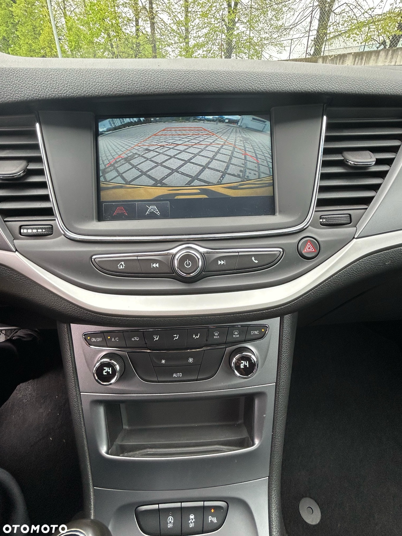 Opel Astra - 16