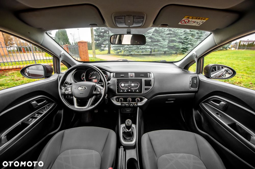 Kia Rio 1.4 Platinum Edition - 24