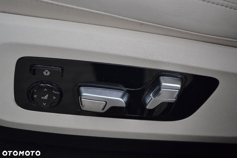 BMW X6 - 10