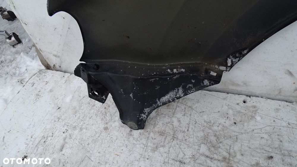 BŁOTNIK PRAWY PRZEDNI SUBARU FORESTER SH 61K - 13