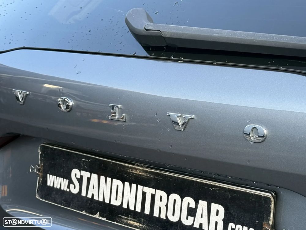 Volvo XC 60 D5 AWD Geartronic Inscription - 21
