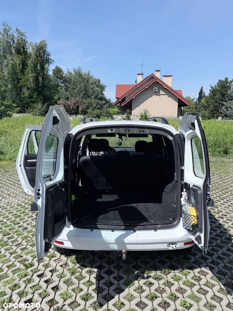 Dacia Logan 1.5 dCi Laureate BL2 - 12