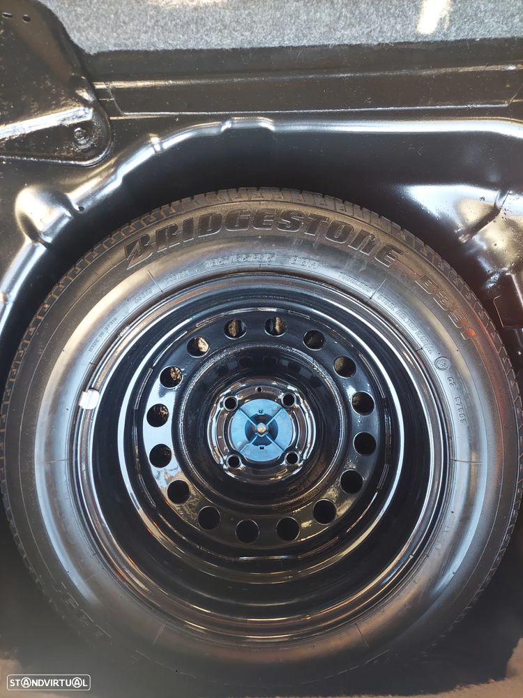 Nissan Almera 2.2 Di Elegance - 9