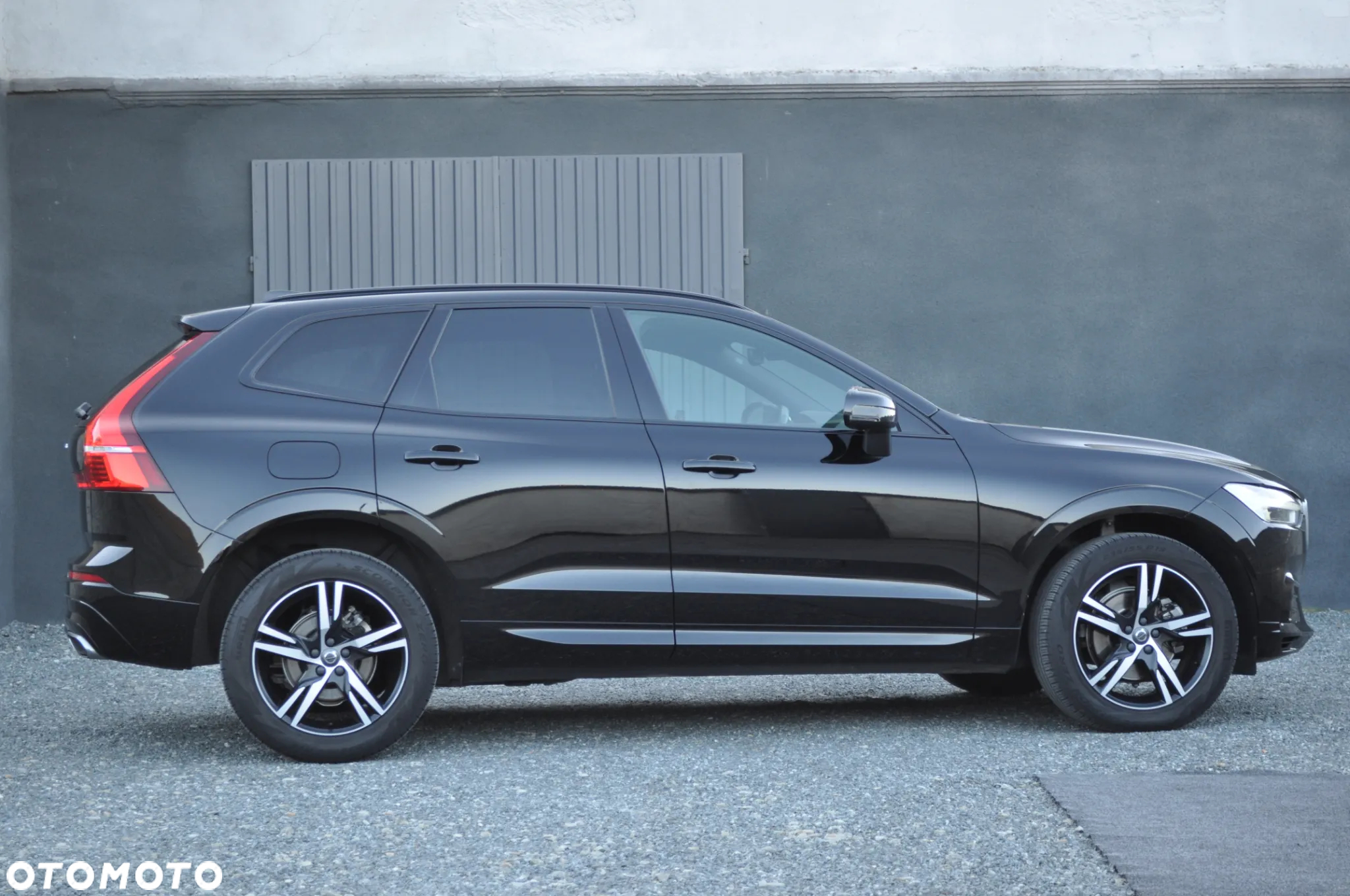 Volvo XC 60 D4 R-Design - 8