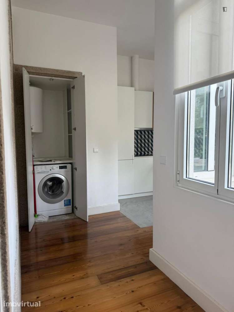 Apartamento com 1 quartos - localizado em Santo Ildefonso Porto - Grande imagem: 3/7