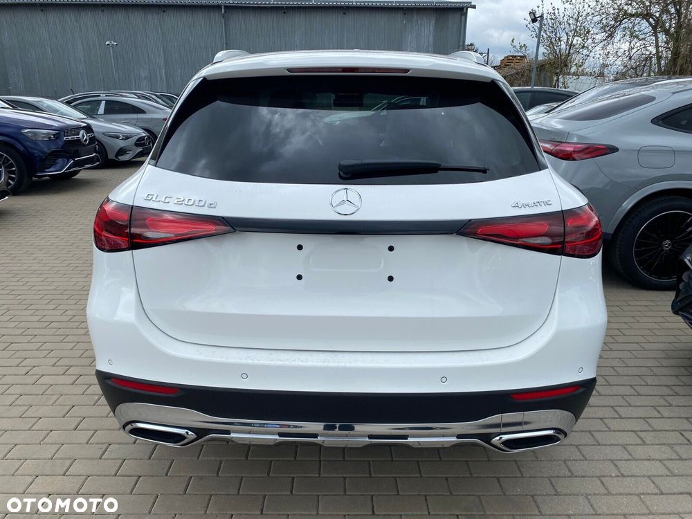 Mercedes-Benz GLC - 3