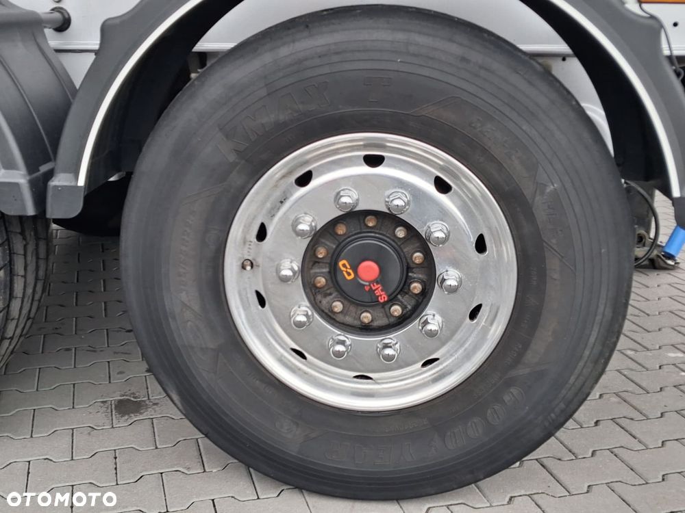 Menci Stalowa wywrotka 27m3, Elektryczny dach, Hardox - 9