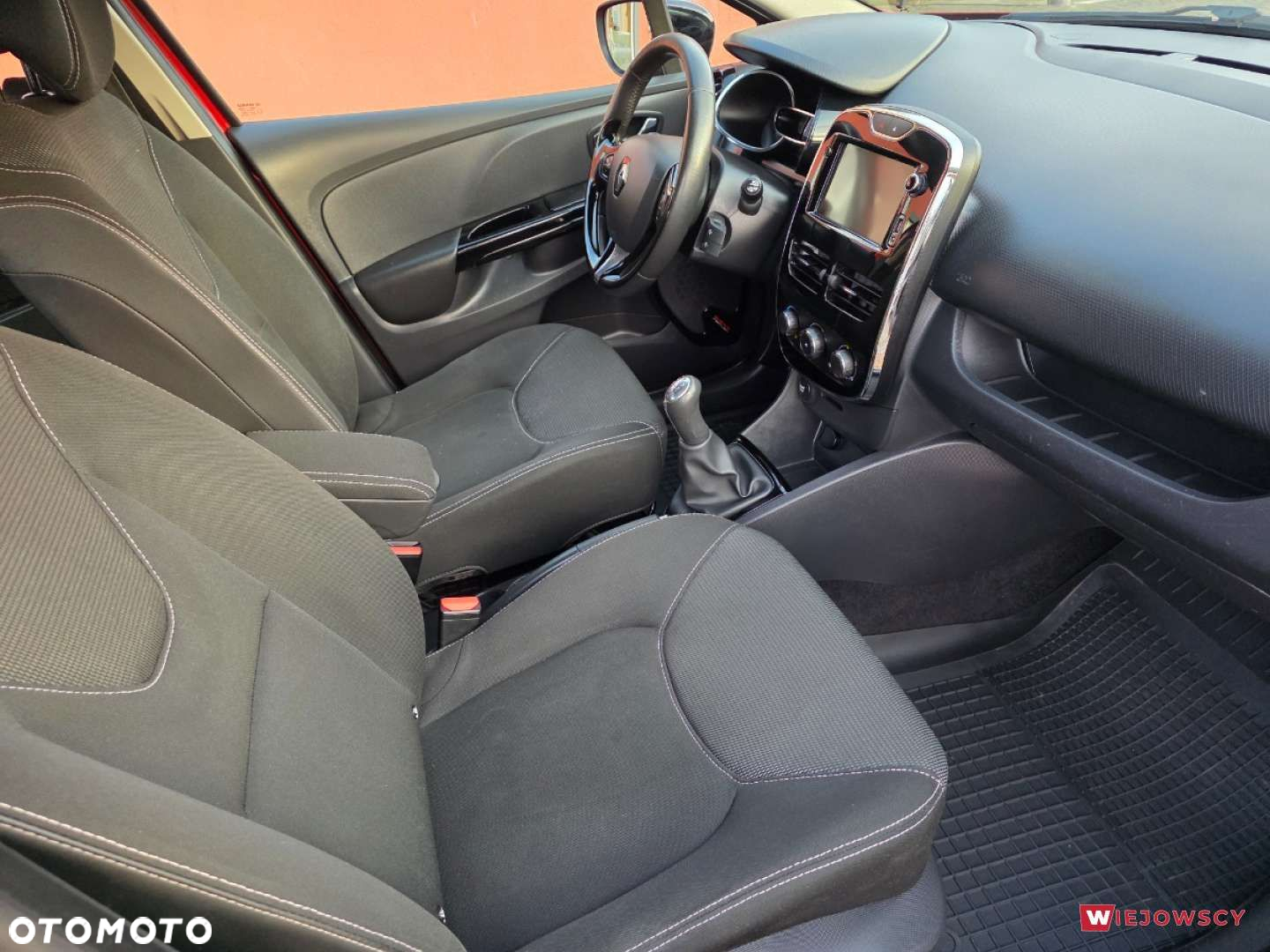 Renault Clio - 14