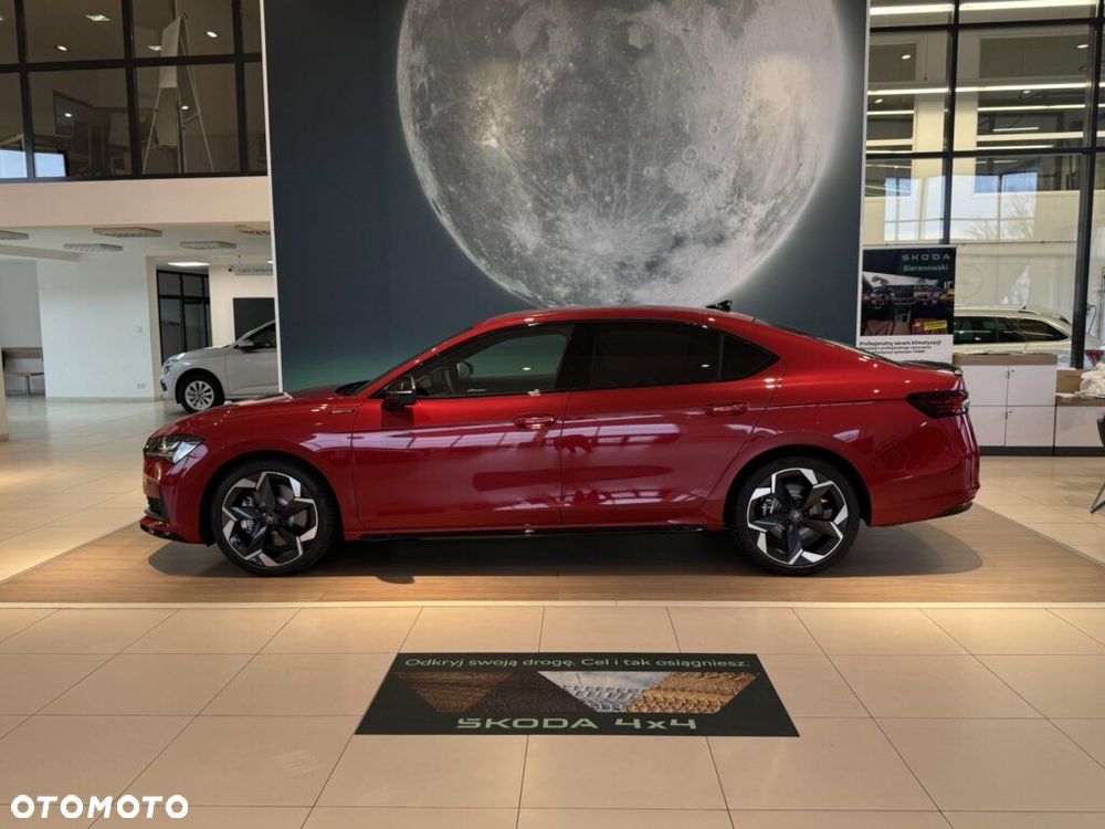 Skoda Superb 2.0 TSI DSG 4x4 Sportline - 5