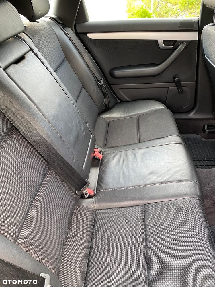 Audi A4 - 12