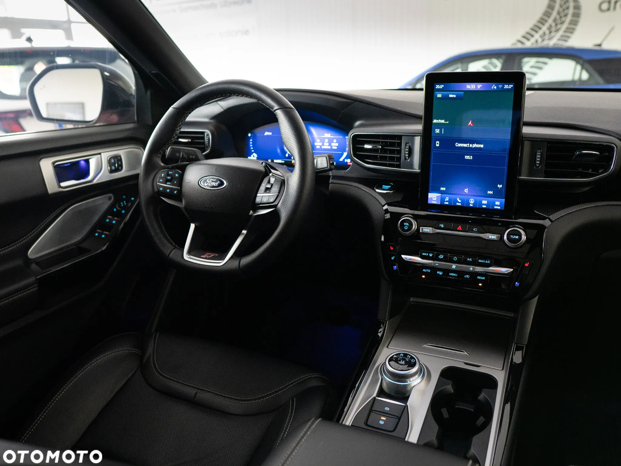 Ford Explorer - 32