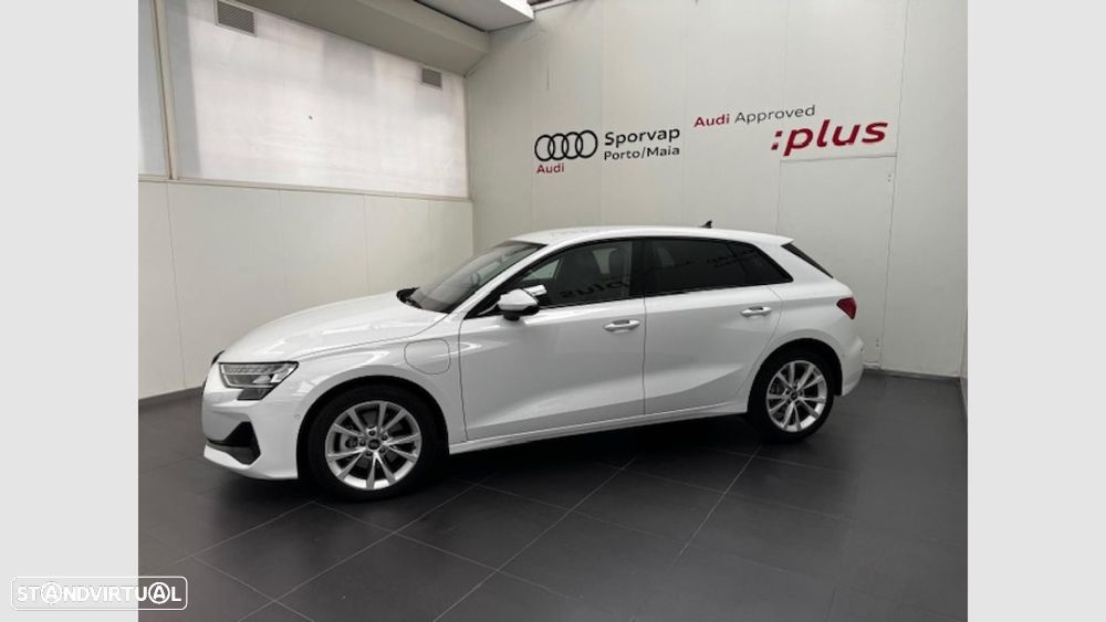 Audi A3 Sportback 40 TFSIe Advanced - 3