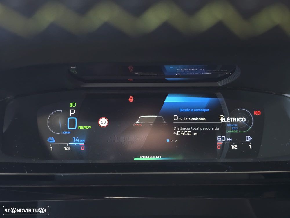 Peugeot 408 225 e-EAT8 GT - 11