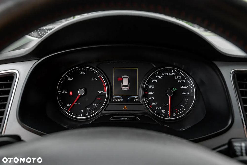 Seat Leon 2.0 TDI FR S&S DSG - 27