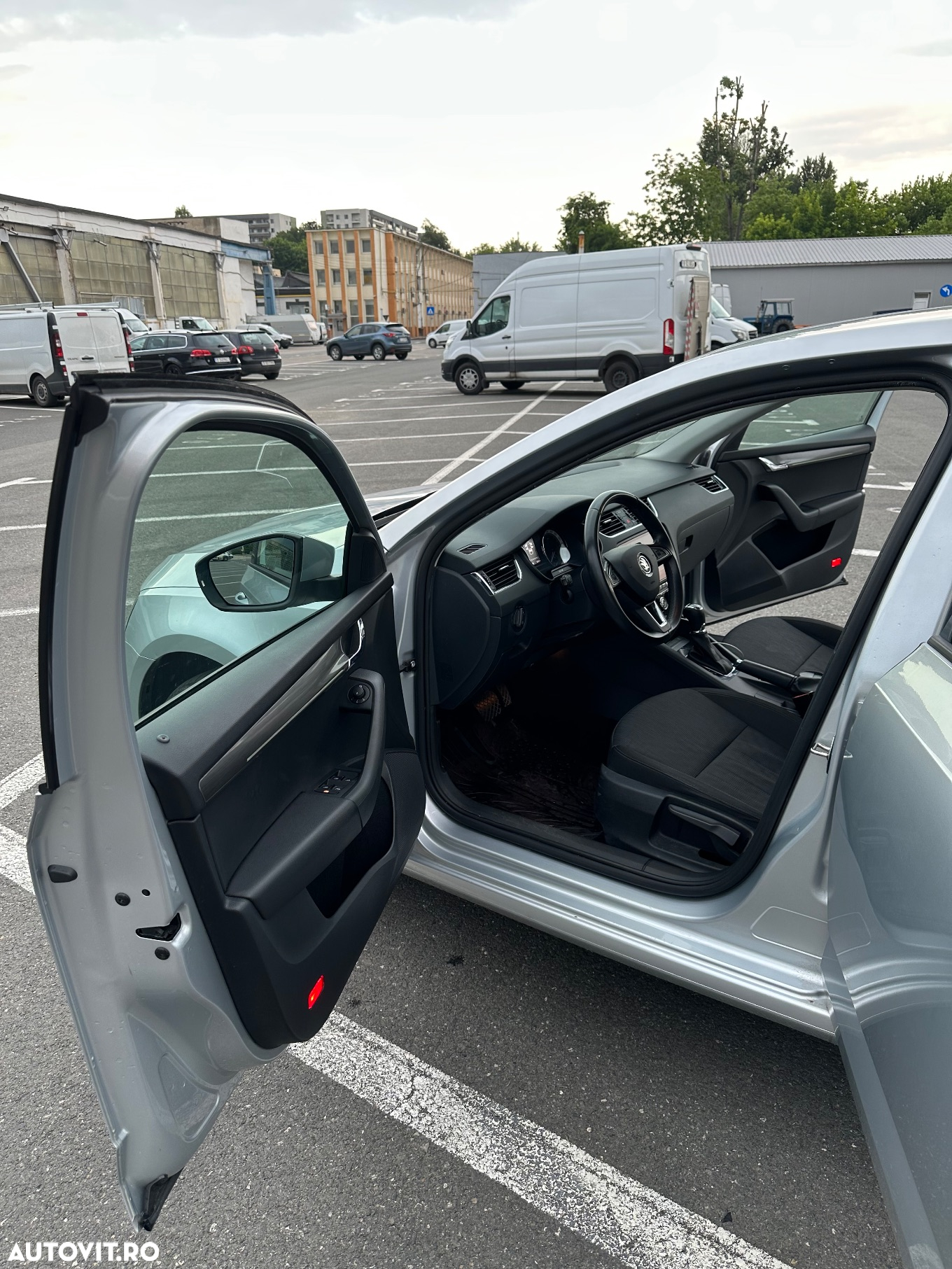 Skoda Octavia 2.0 TDI DSG 4X4 Style - 16