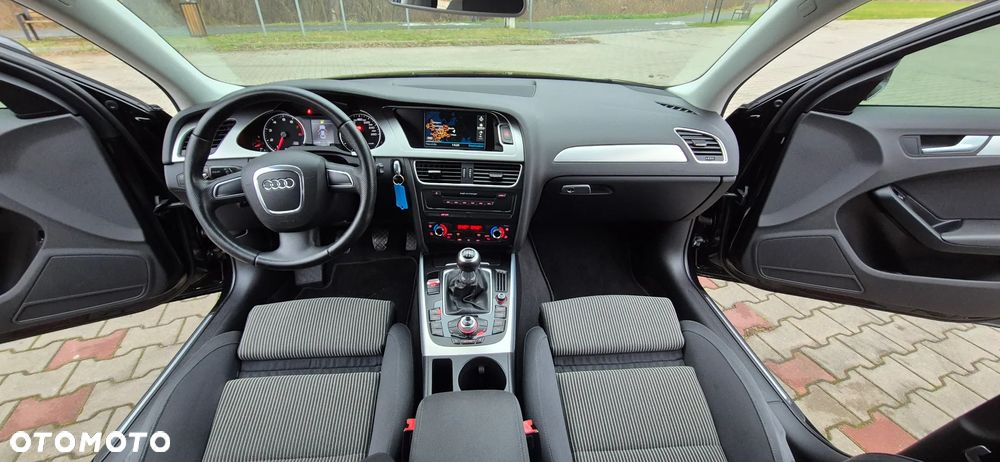 Audi A4 Limousine 1.8 TFSI Attraction - 10