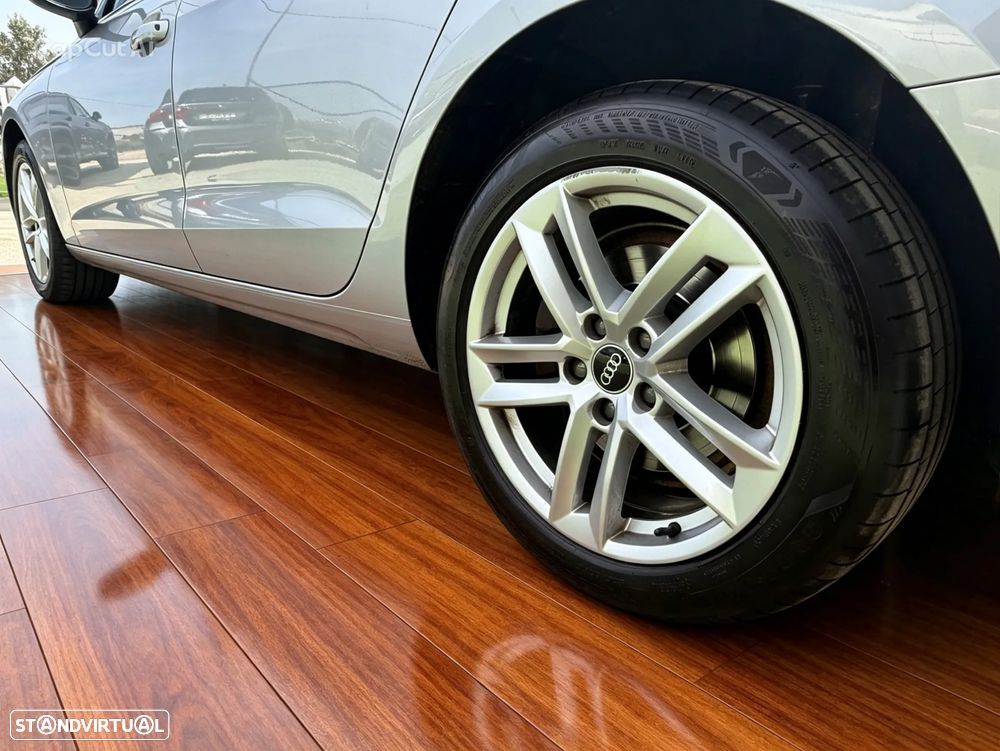 Audi A4 30 TDI S line S tronic - 9