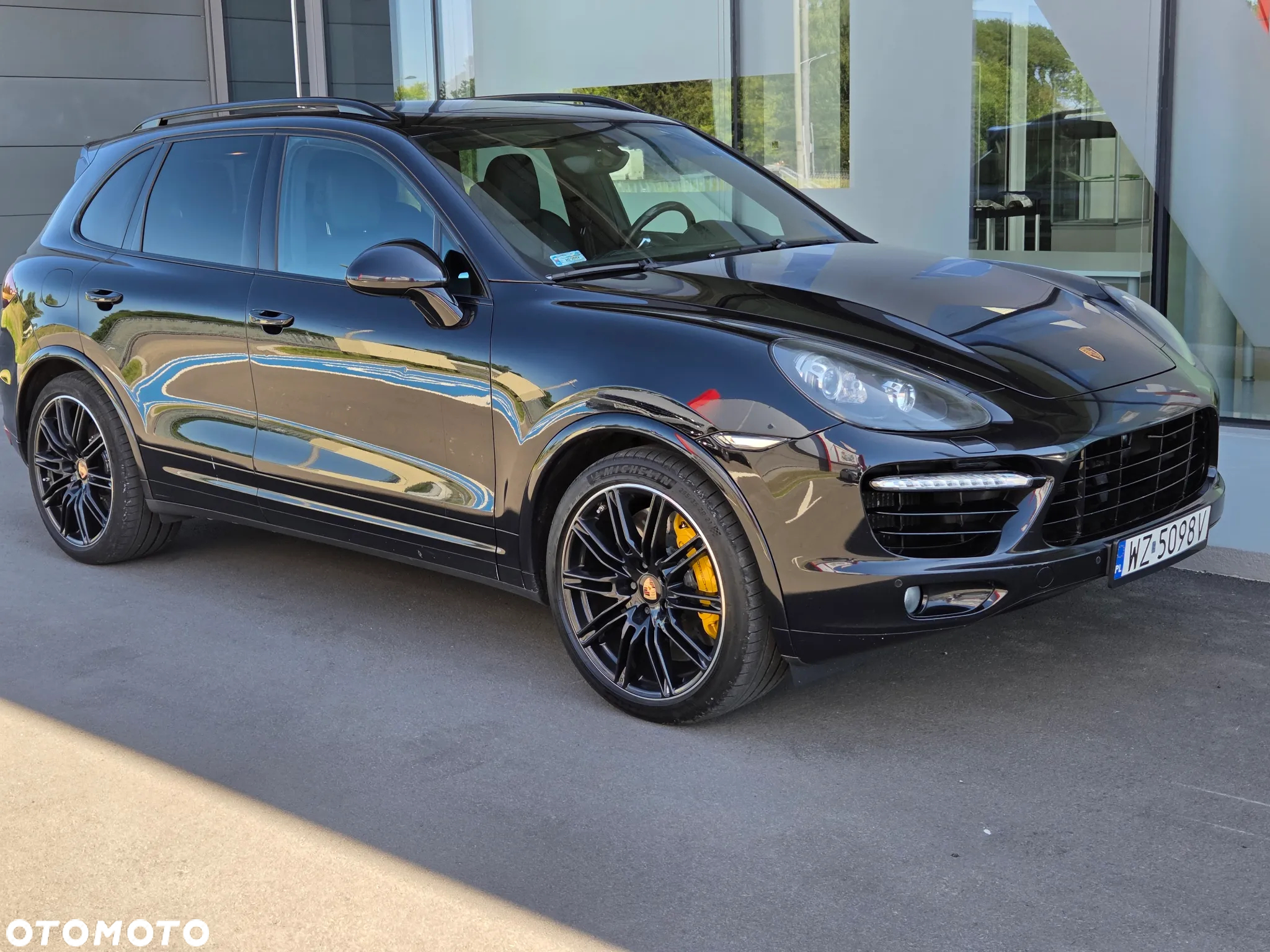 Porsche Cayenne Turbo - 12