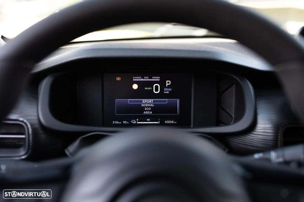 Jeep Avenger 54 kWh Altitude - 11