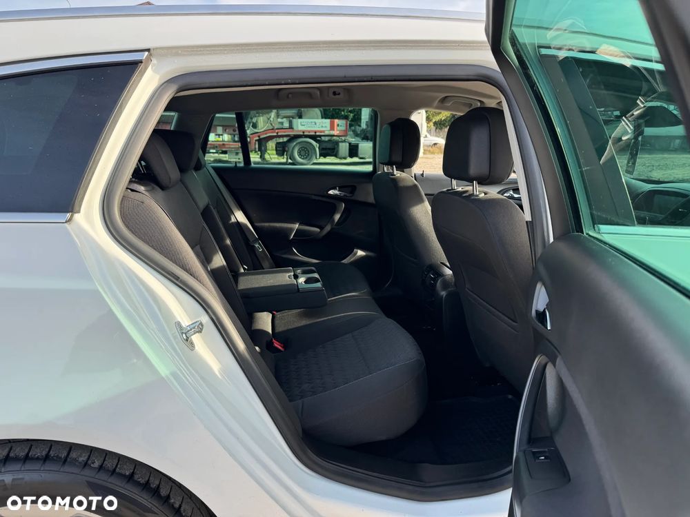 Opel Insignia 2.0 CDTI Design Edition - 24