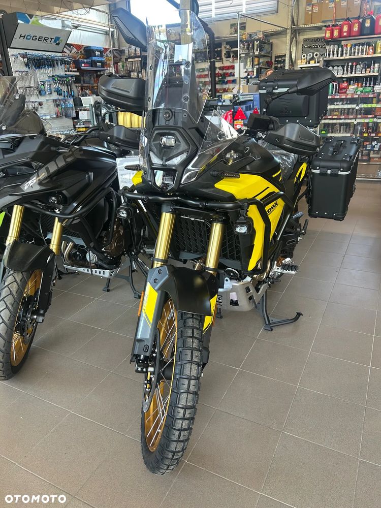 VOGE 800 Rally - 2