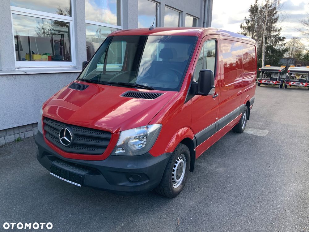 Mercedes-Benz Sprinter 319 Cdi  Bt