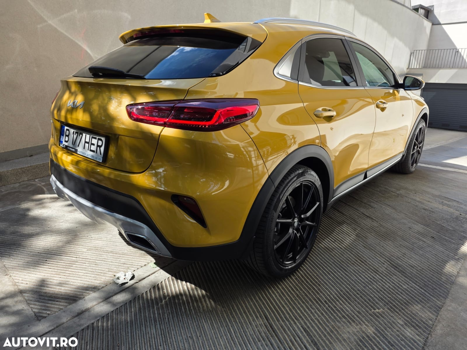 Kia XCeed 1.6 GDI 6DCT PHEV Vision - 14