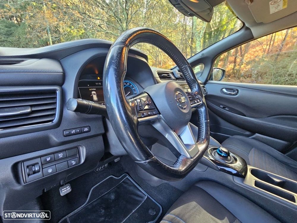 Nissan Leaf N-Connecta - 8
