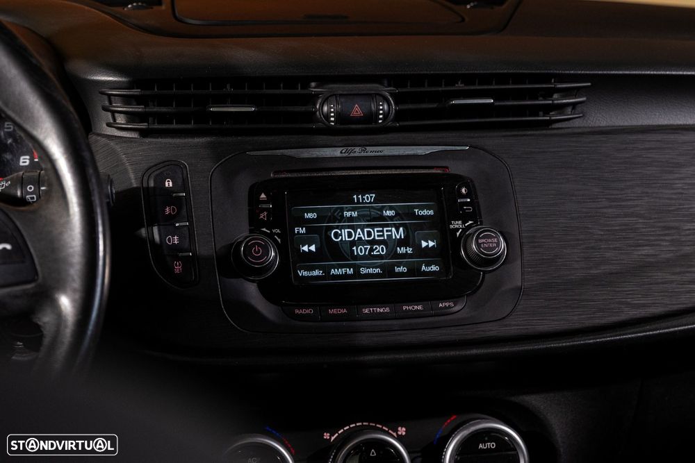 Alfa Romeo Giulietta 1.6 JTDM - 13