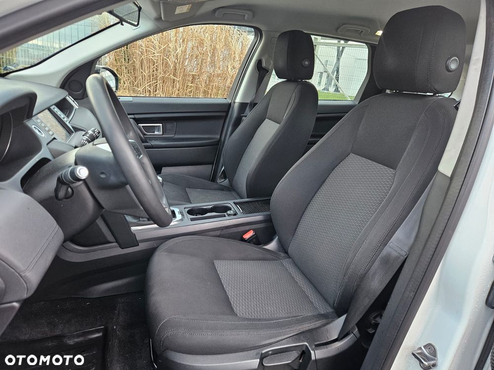 Land Rover Discovery Sport - 9
