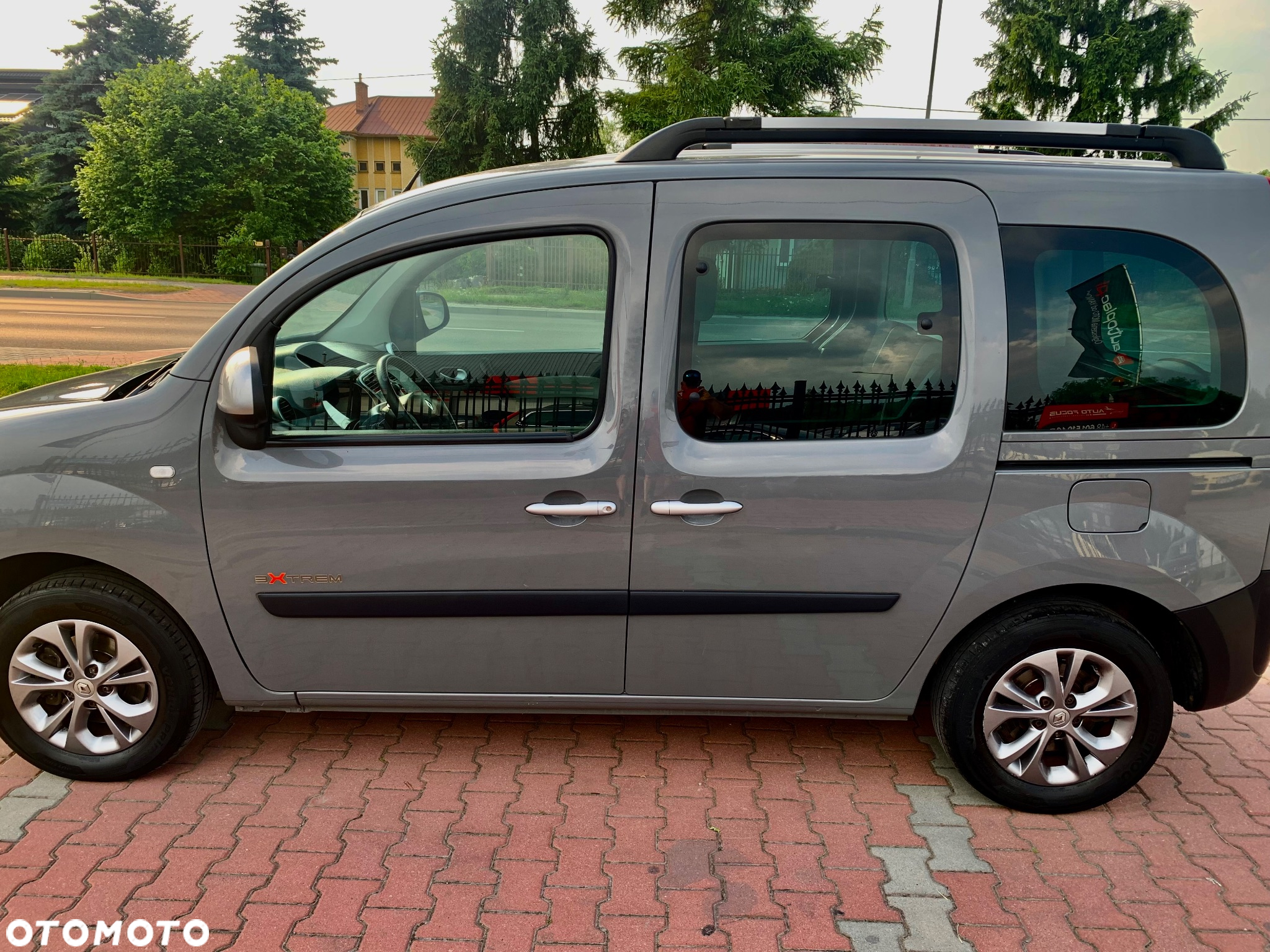 Renault Kangoo 1.6 16V Privilege Plus Euro5 - 7