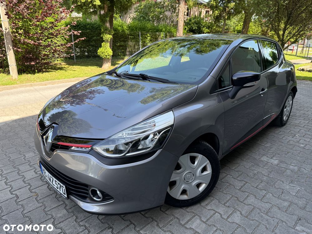 Renault Clio 1.2 16V 75 Experience - 20