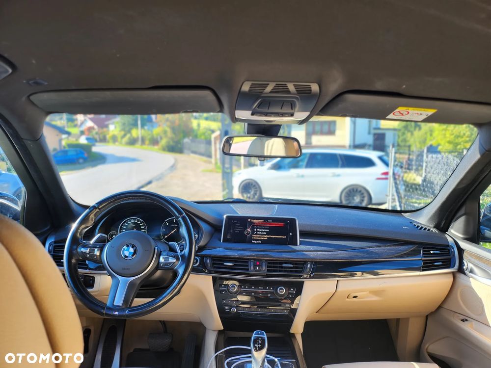 BMW X5 xDrive40d - 30