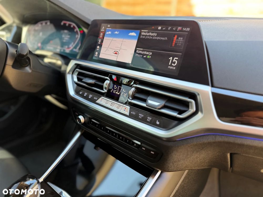 BMW Seria 3 320d xDrive Sport Line Shadow - 16