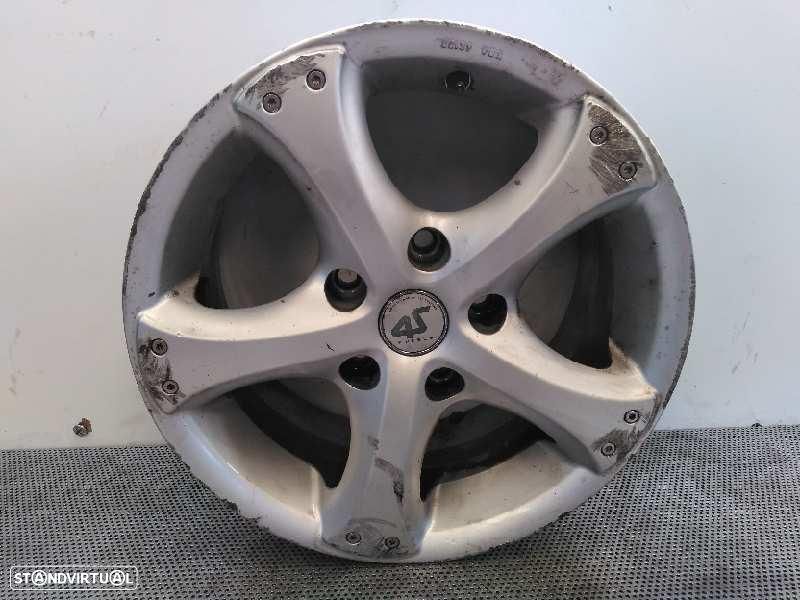PNEU HONDA CR-V RD8 - 1