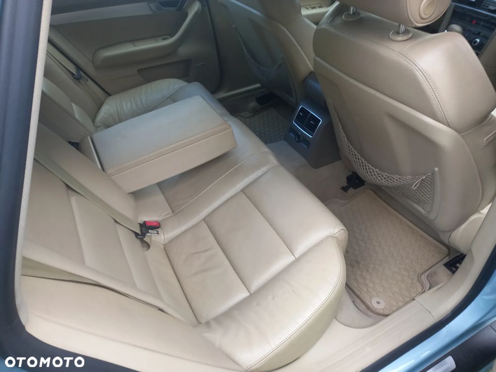 Audi A6 Avant - 9